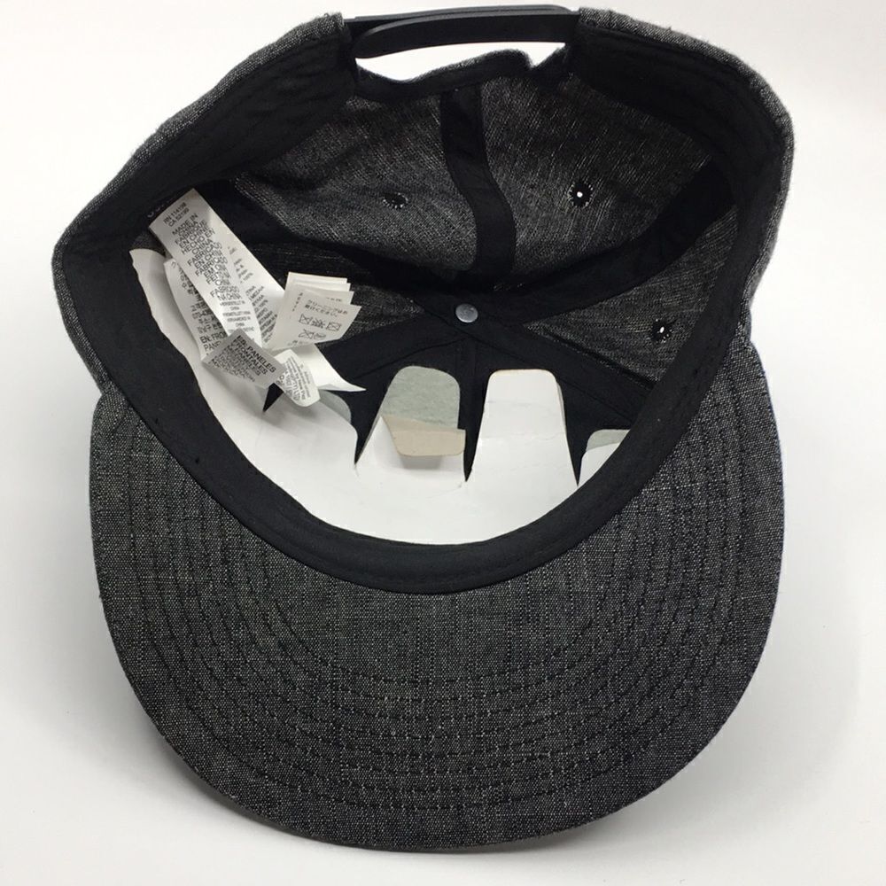 NWOT Quicksilver trucker hat OSFM SnapBack baseball cap - Picture 9 of 16